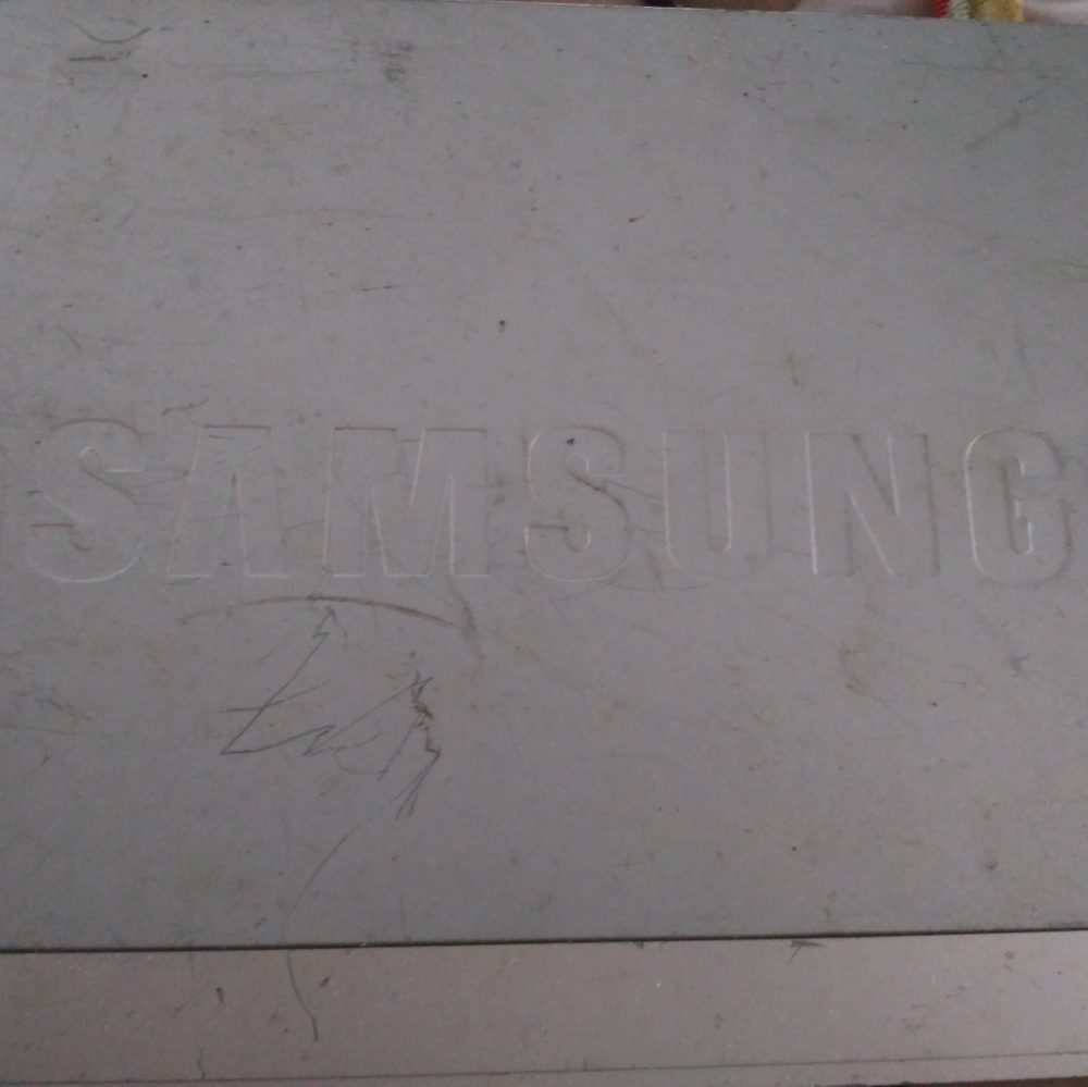 Dvd player. - Picture 2 of 3